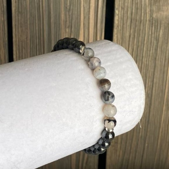 10mm Hematite & Dragon Vein Stretch Bracelet - Picture 2 of 8